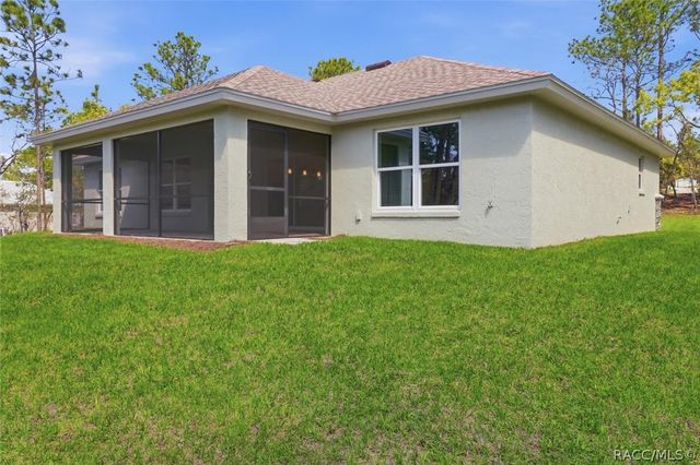 2934 W Pine Ridge Boulevard, Beverly Hills, FL 34465