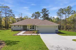 2934 W Pine Ridge Boulevard, Beverly Hills, FL 34465