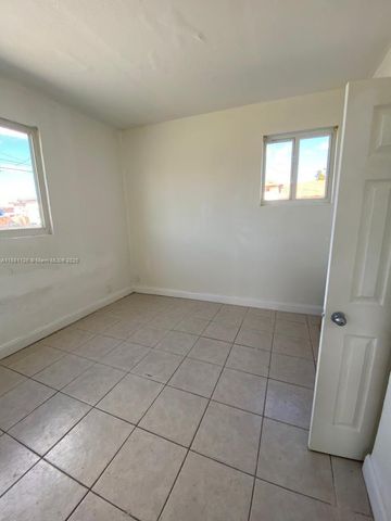 612 NW 2nd Ave 1, Hallandale Beach, FL 33009