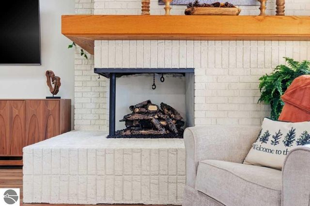 6273 Summit Court, Traverse City, MI 49686