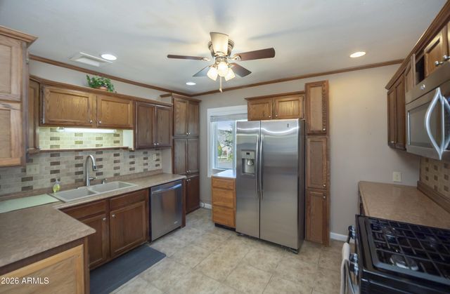 12401 E AGUA FRIA Avenue, Mayer, AZ 86333