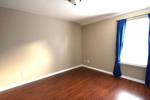 1020 Hampton Drive, Forney, TX 75126