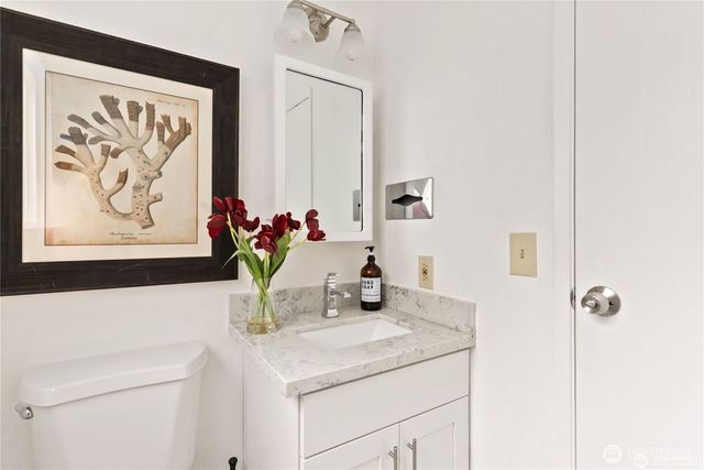 3919 SW 313th Street, Federal Way, WA 98023