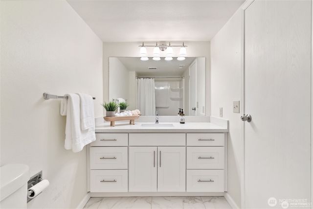 3919 SW 313th Street, Federal Way, WA 98023