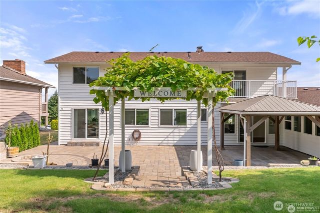 3919 SW 313th Street, Federal Way, WA 98023