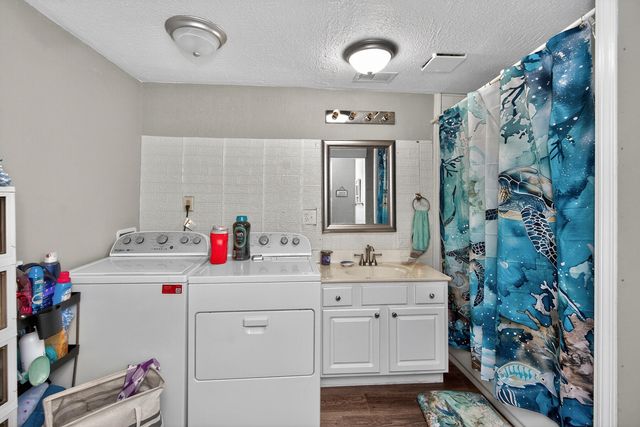 372 Holmes Street, Frankfort, KY 40601