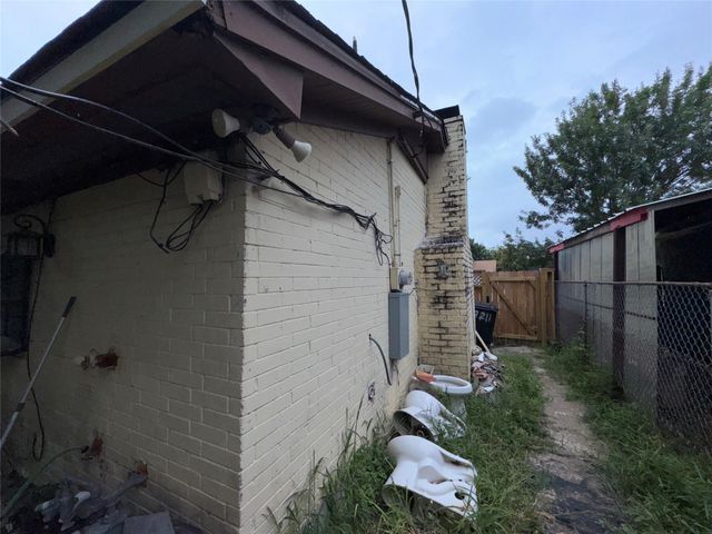 17211 Blairwood Drive, Houston, TX 77049