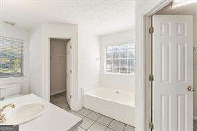 3427 Parkview Place, Hapeville, GA 30354