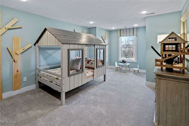 3633 Great Windsor Lane, Uniontown, OH 44685