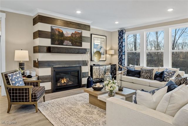 3633 Great Windsor Lane, Uniontown, OH 44685