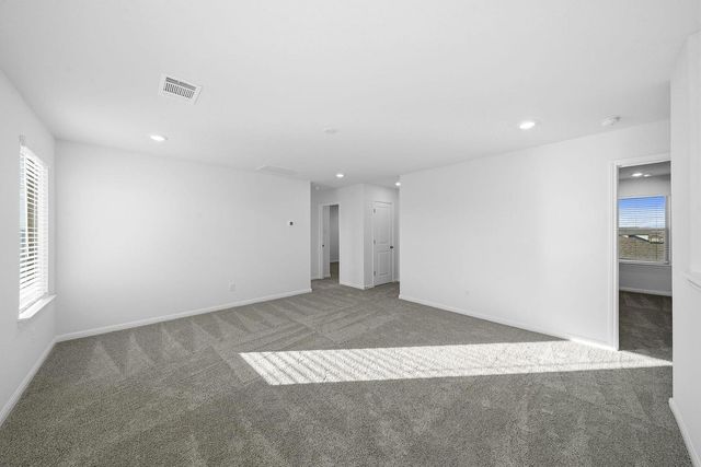 121 Hatari, Jarrell, TX 76537