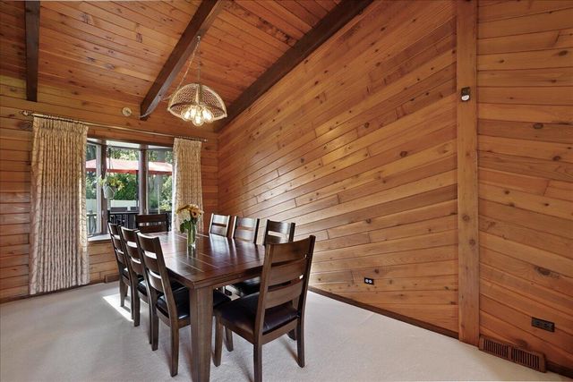 547 Heather Lane, Dyer, IN 46311