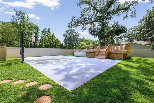 547 Heather Lane, Dyer, IN 46311