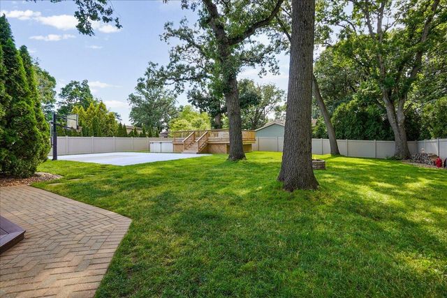 547 Heather Lane, Dyer, IN 46311