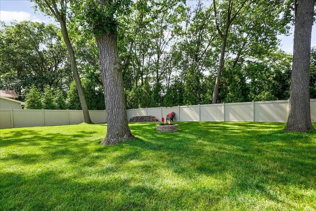 547 Heather Lane, Dyer, IN 46311