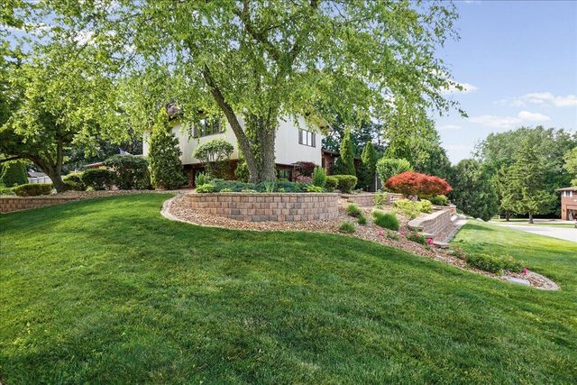 547 Heather Lane, Dyer, IN 46311