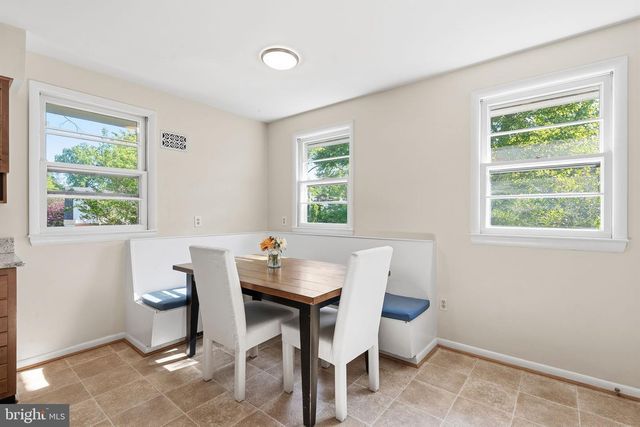 5410 11TH ST N, Arlington, VA 22205