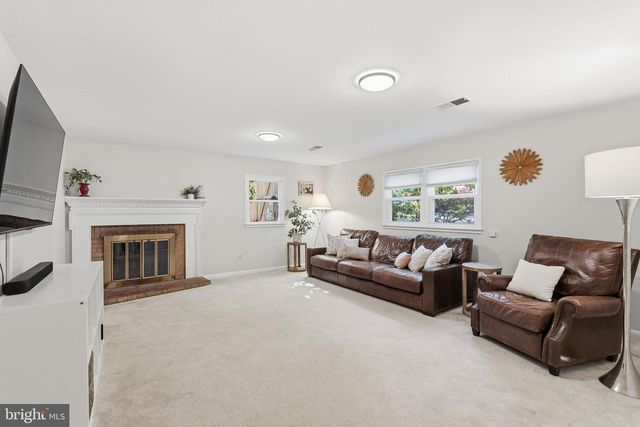 5410 11TH ST N, Arlington, VA 22205