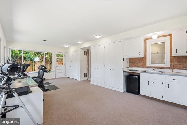 5410 11TH ST N, Arlington, VA 22205