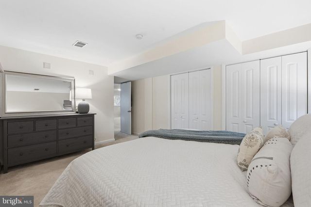 5410 11TH ST N, Arlington, VA 22205