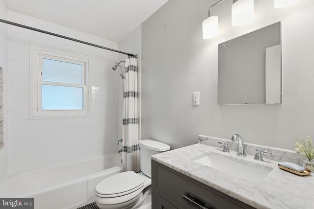 5410 11TH ST N, Arlington, VA 22205