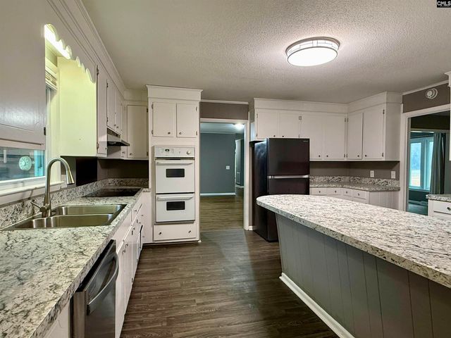 960 Old Charleston Road, Pelion, SC 29123