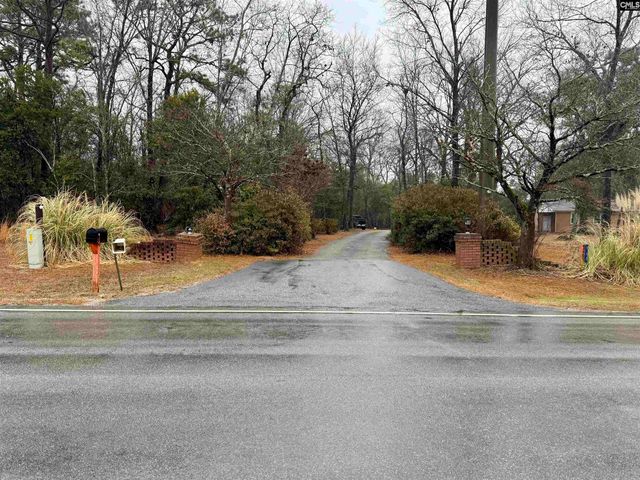 960 Old Charleston Road, Pelion, SC 29123