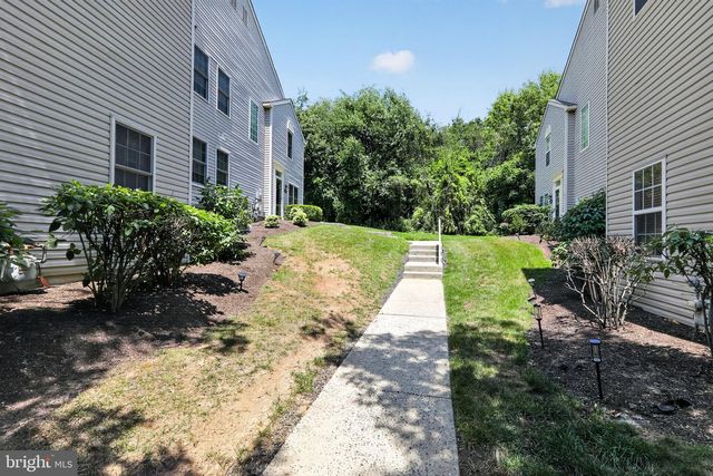 474 STONEGLEN ST, Collegeville, PA 19426