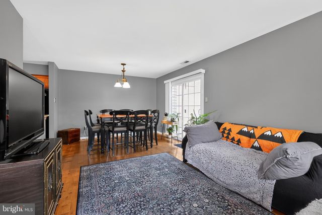 474 STONEGLEN ST, Collegeville, PA 19426