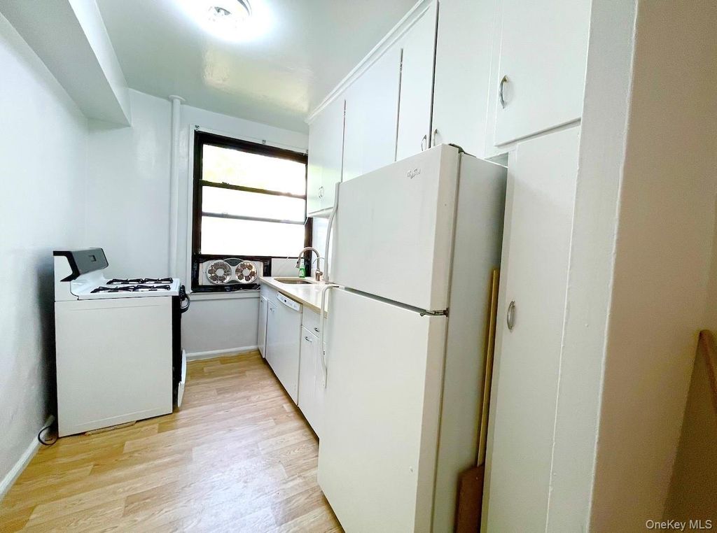 98-50 63rd Drive 1G, Rego Park, NY 11374 — exterior