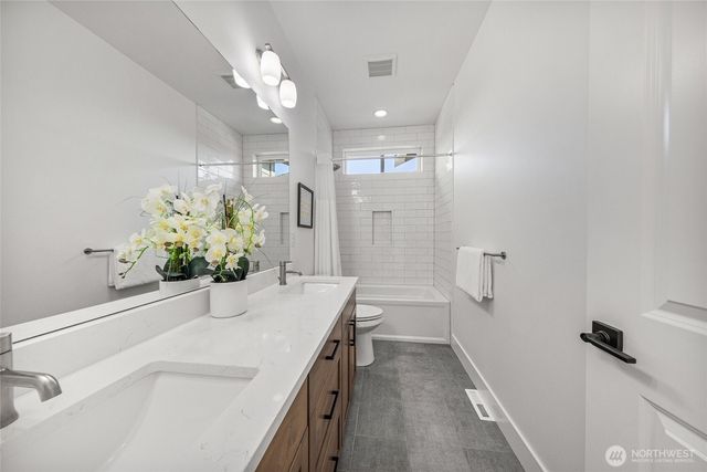 11262 SE 61st Place, Bellevue, WA 98006