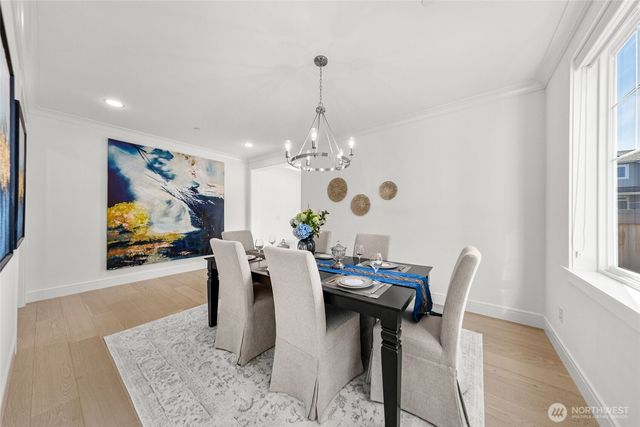 11262 SE 61st Place, Bellevue, WA 98006