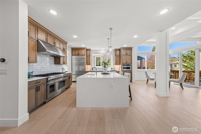 11262 SE 61st Place, Bellevue, WA 98006