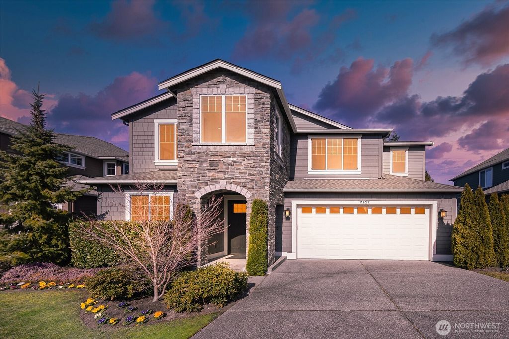 11262 SE 61st Place, Bellevue, WA 98006