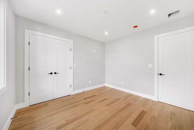 136 Hillside 136, Needham, MA 02494