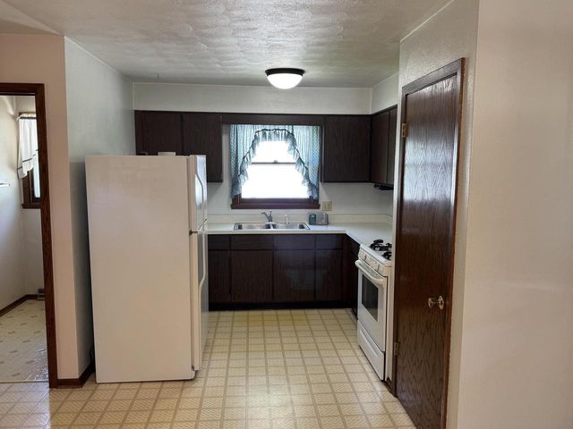 2108 Purvis Avenue, Janesville, WI 53546