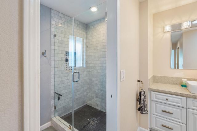 27033 E El Macero Dr, El Macero, CA 95618