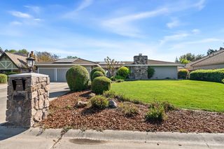27033 E El Macero Dr, El Macero, CA 95618