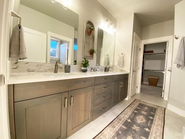 2349 S Tucson, Nampa, ID 83686