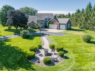 22533 Vineyard Circle, Antwerp Twp, MI 49071