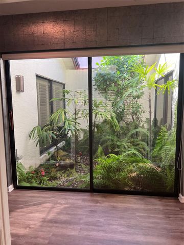 21856 Town Place Dr, Boca Raton, FL 33433