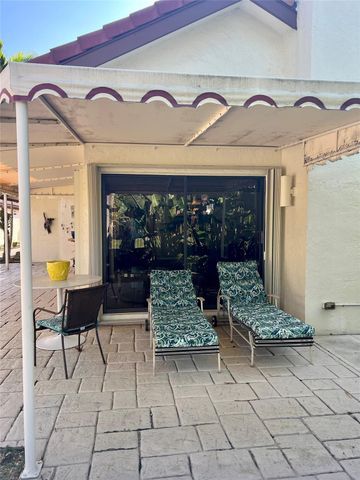 21856 Town Place Dr, Boca Raton, FL 33433