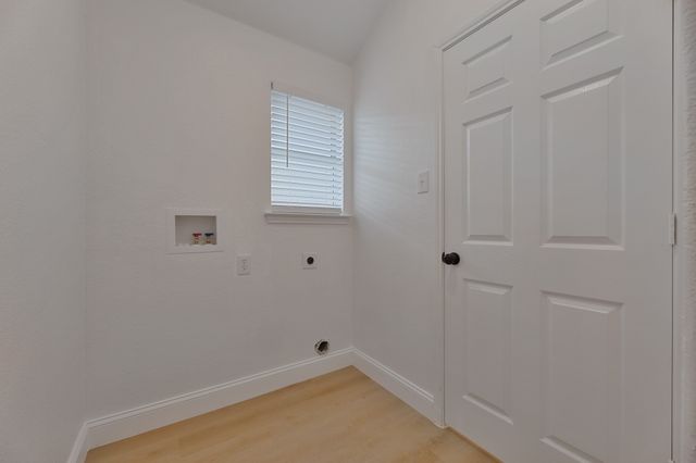 9909 Peregrine Trail, Fort Worth, TX 76108