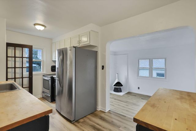 142 Rosslyn Avenue, Columbus, OH 43214