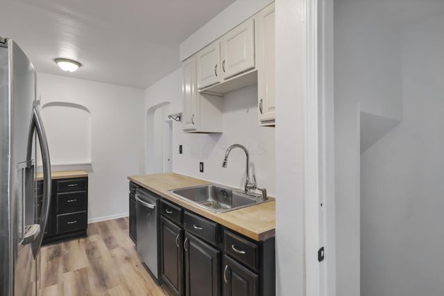 142 Rosslyn Avenue, Columbus, OH 43214