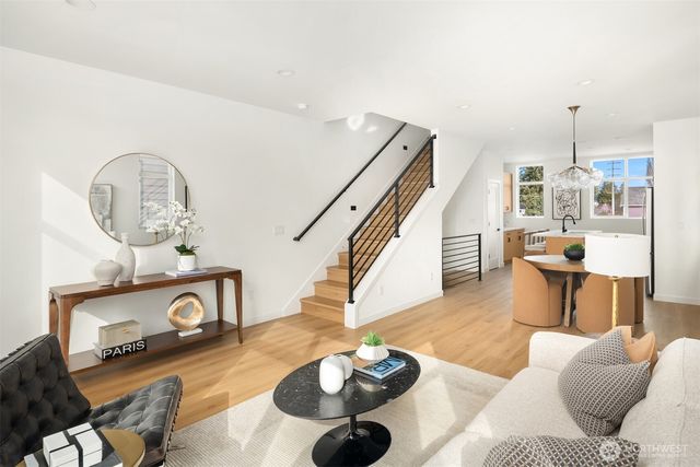 632 N 92nd Street, Seattle, WA 98103