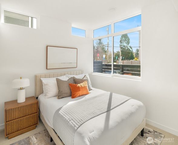 632 N 92nd Street, Seattle, WA 98103