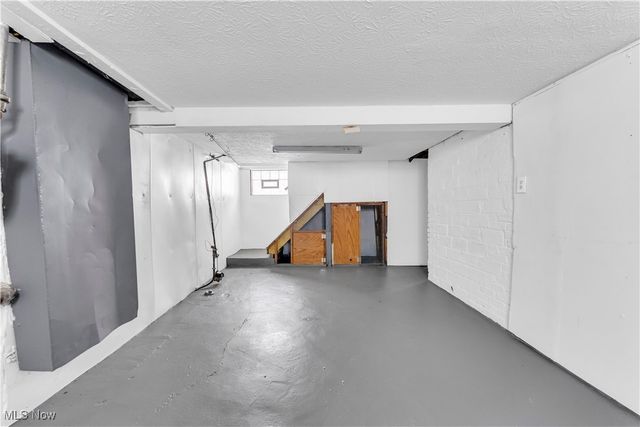 1599 Felton Road, Euclid, OH 44121