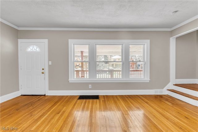 1599 Felton Road, Euclid, OH 44121