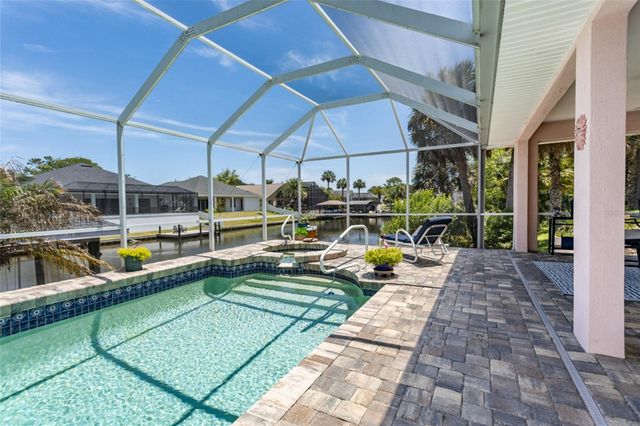 10 CRABTREE COURT, Palm Coast, FL 32137